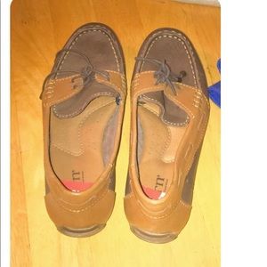 NEVER WORN BORN Loafers